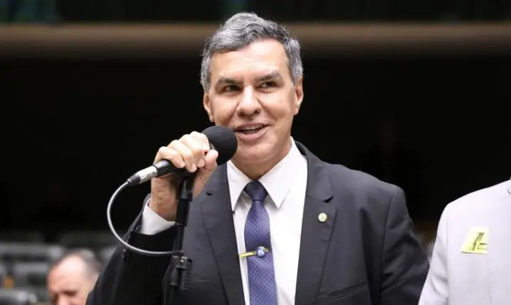 Câmara aprova projeto que reconhece a atividade circense como manifestação da cultura brasileira