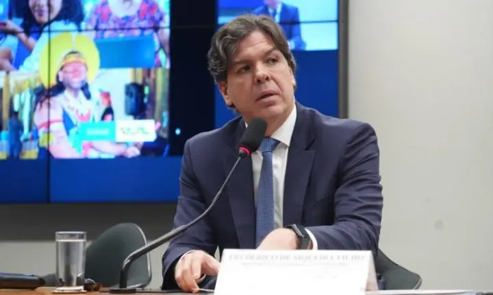 Ministro das Comunicações quer fortalecer infraestrutura e ampliar inclusão digital no país